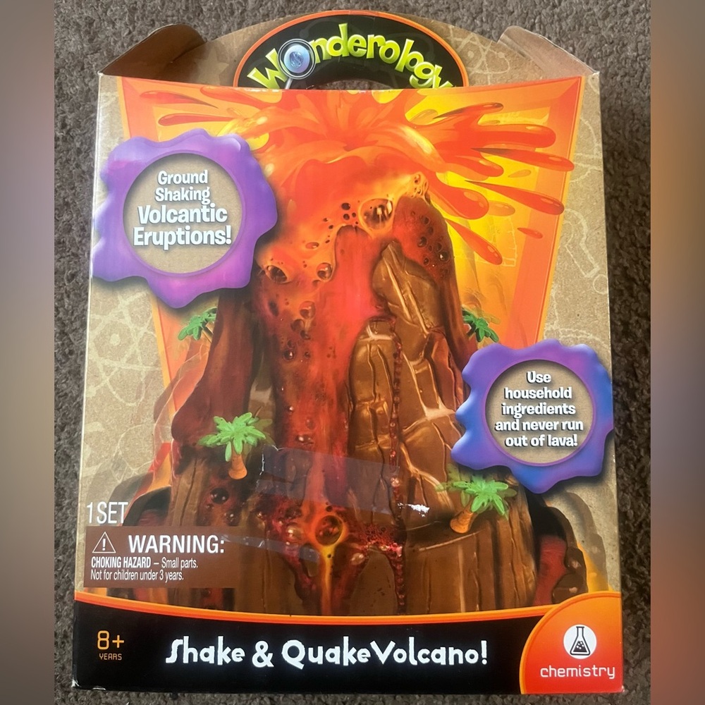 Wonderology Volcano & Quake Volcano